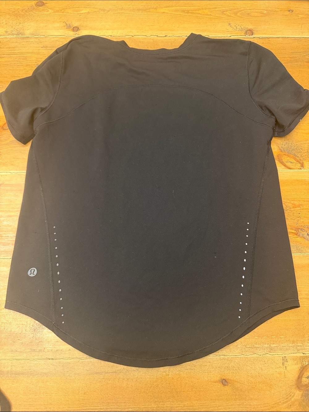 Lululemon black workout top